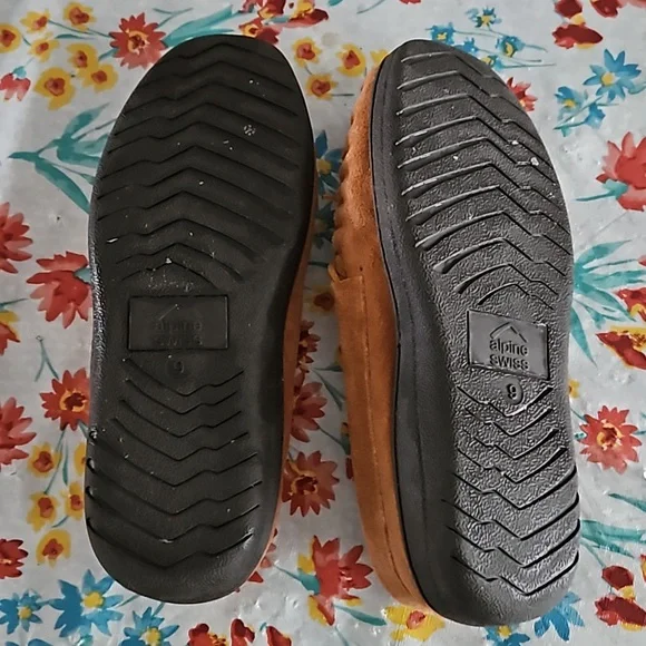 Moccasins Women's Size 9 Brown - Picture 2 of 3